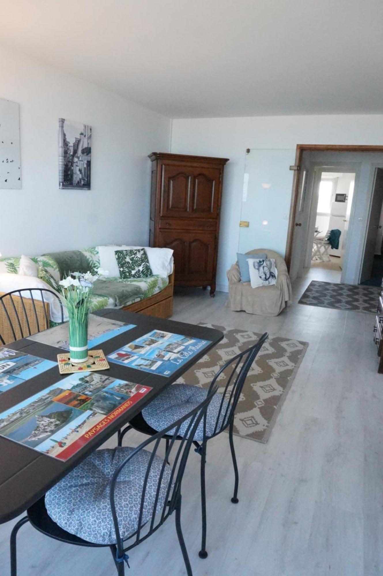 Belle Vie Vue Dominante Mer Et Plage - Appartement 2 A 4 Personnes Cabourg Exterior photo